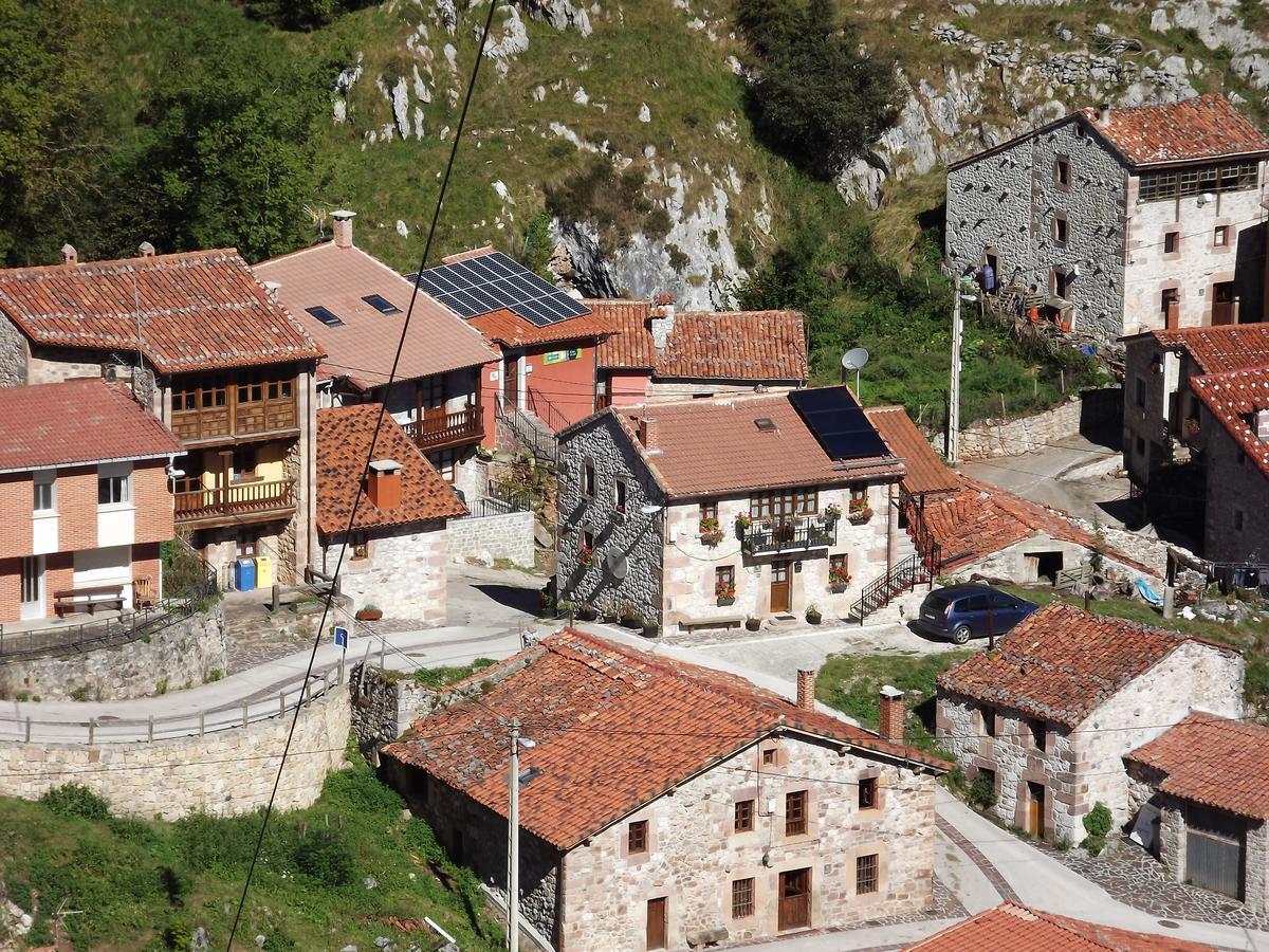Apartamentos Rurales El Tio Pablo Picos De Europa Tresviso Exterior foto